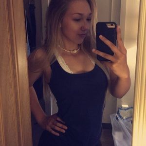 Meet your Posher, Neila